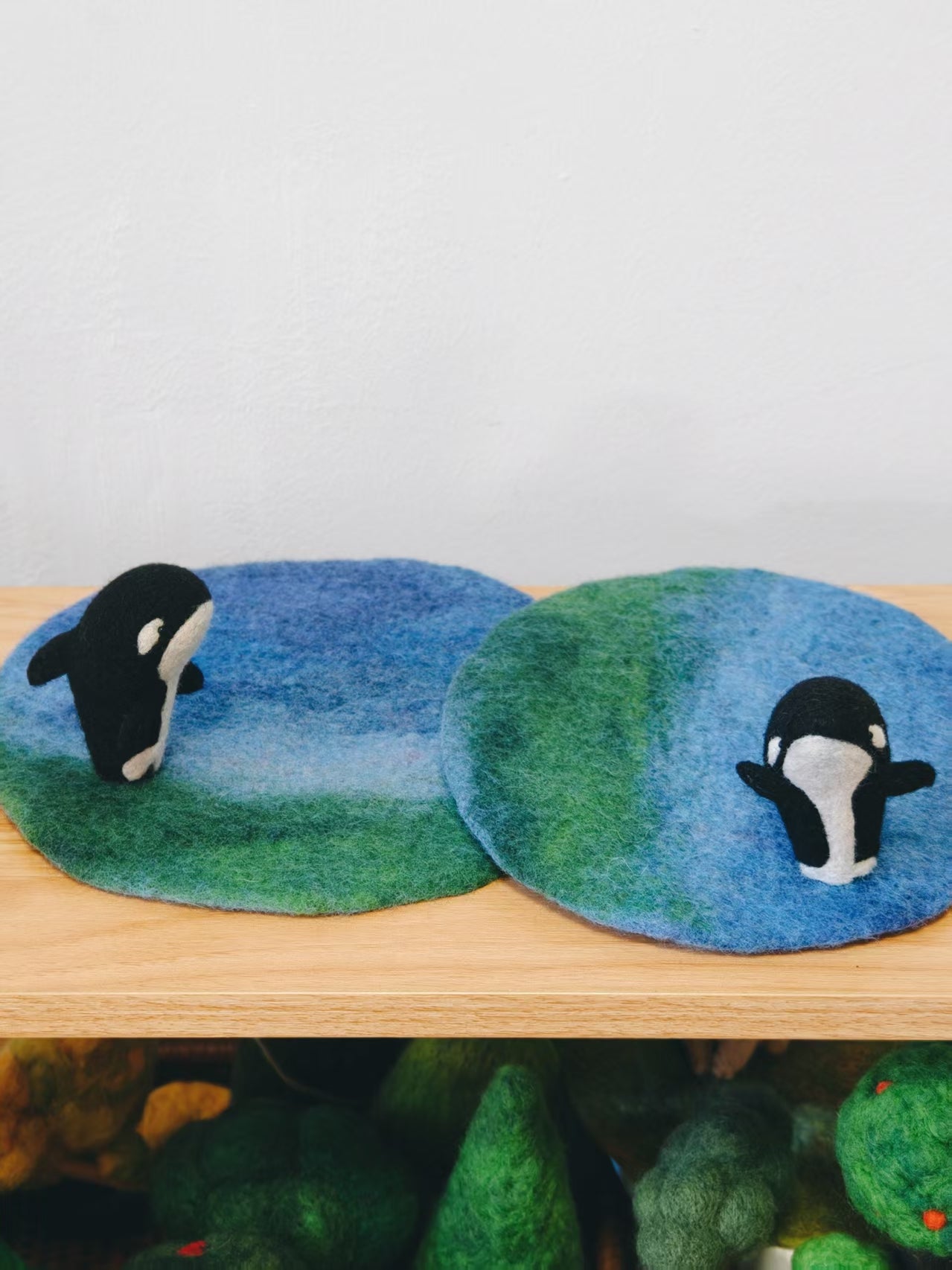 Three-Quarter Orca