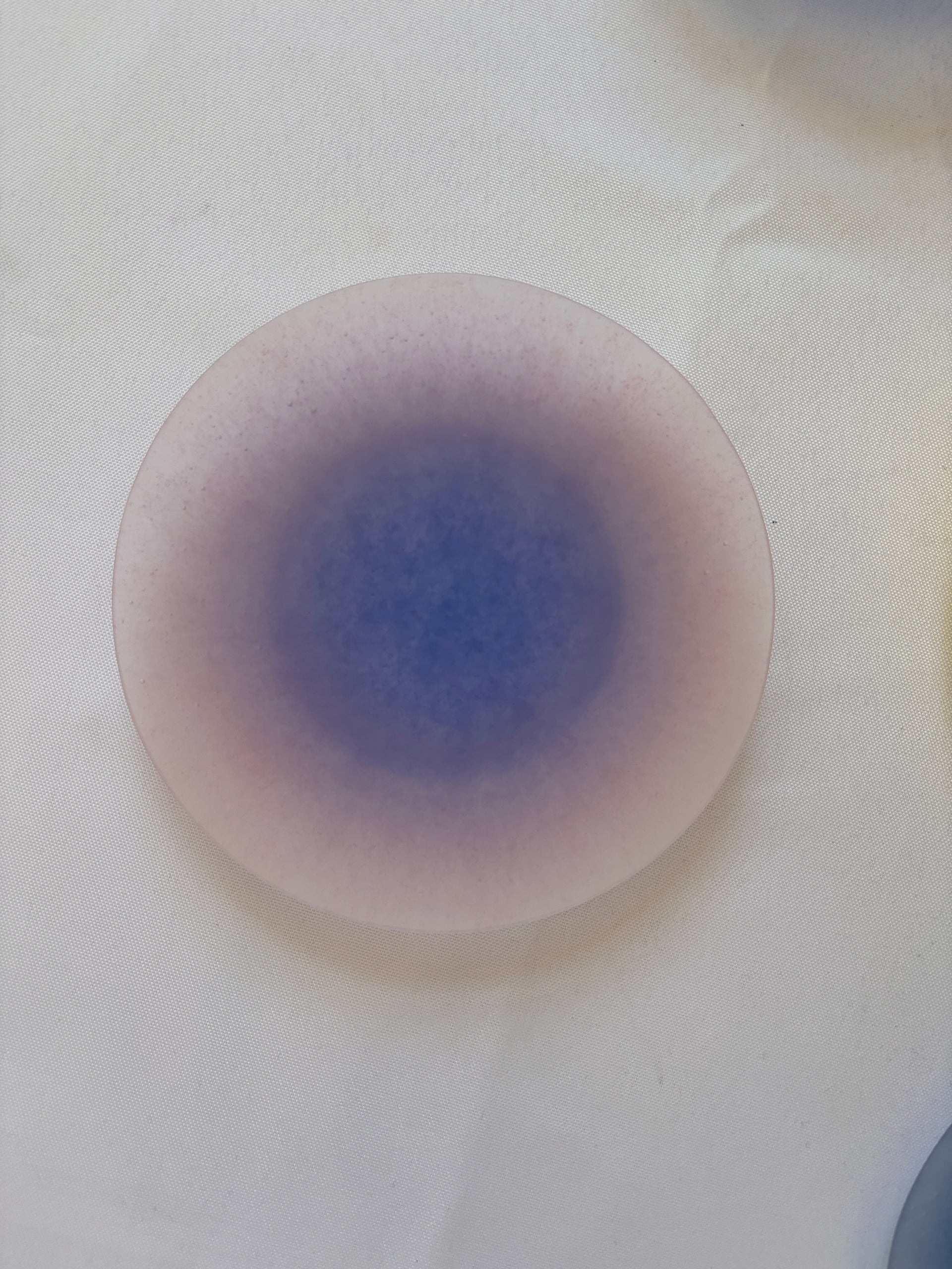 Color-Fade Glass Plate - Pink and Blue Gradient