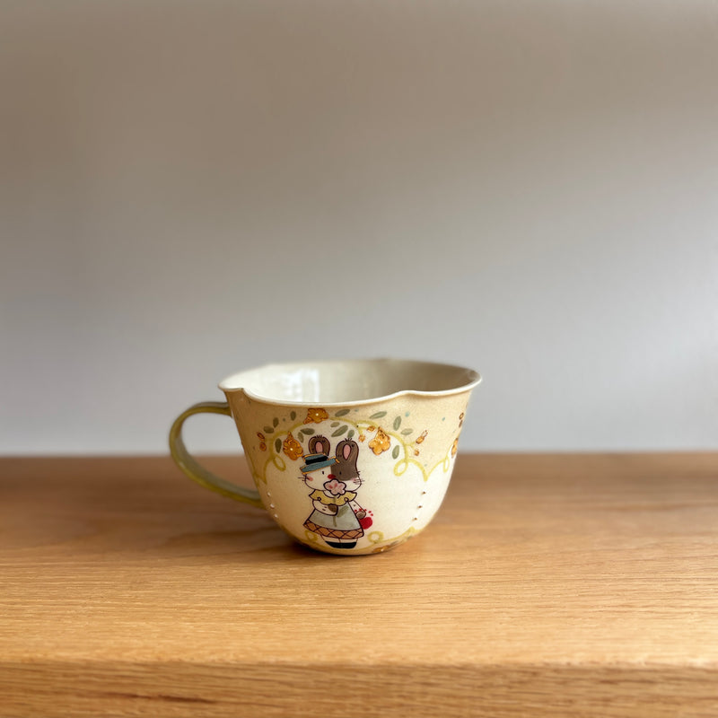 Yellow Bunny Scalloped Handle Cup second image