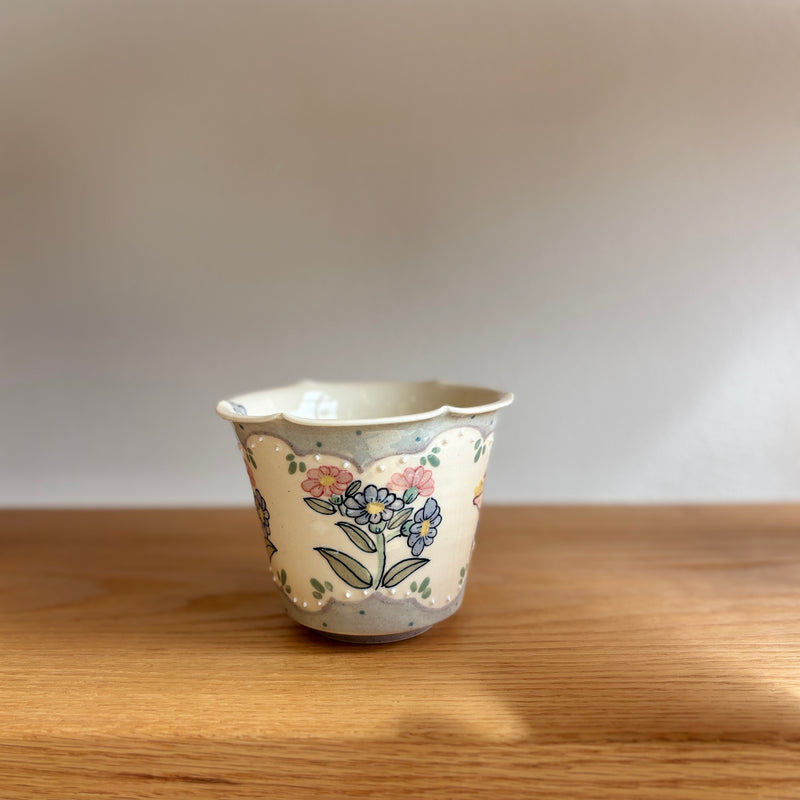 Beach Bunny Scalloped Handle Cup second image