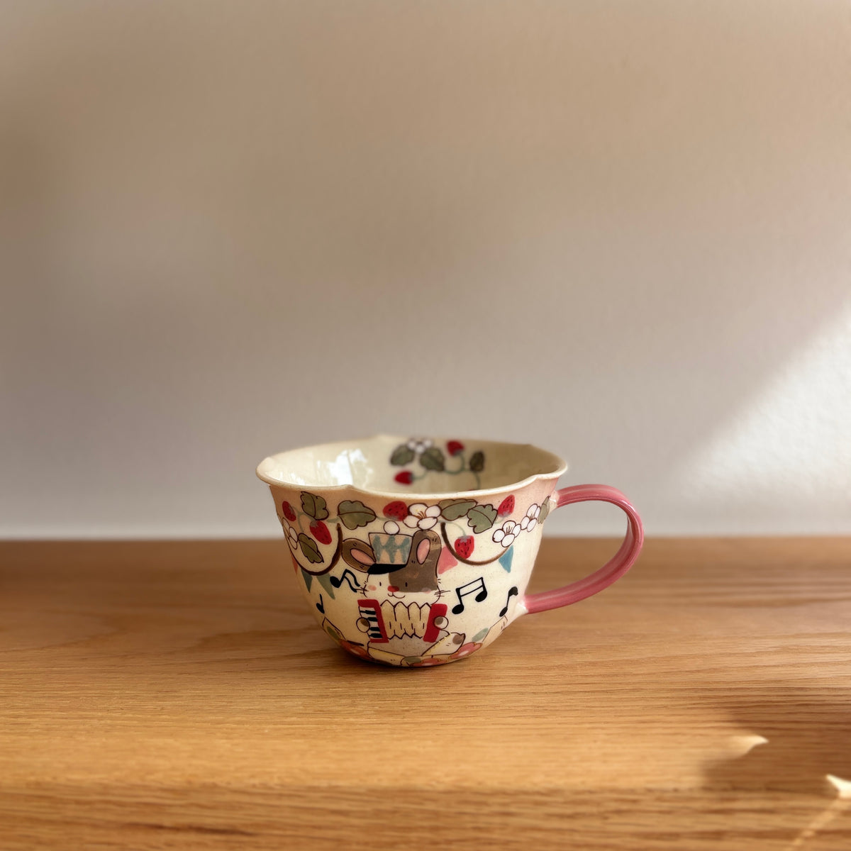 Accordion Bunny Scalloped Cup & Saucer Set