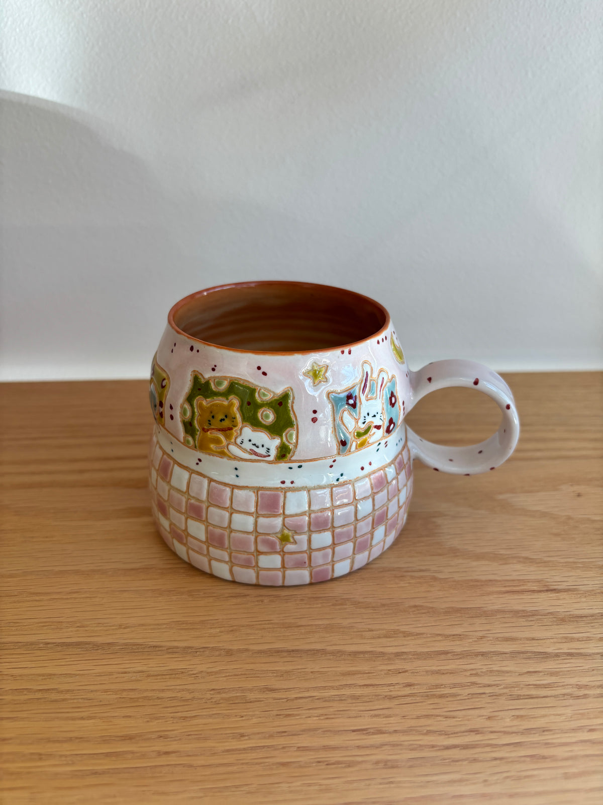 White Clay Pillow Animal Cup