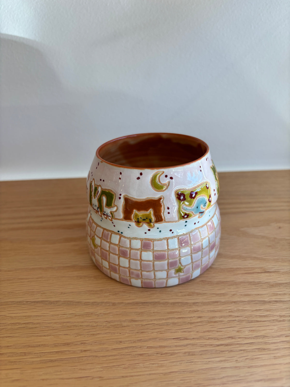 White Clay Pillow Animal Cup