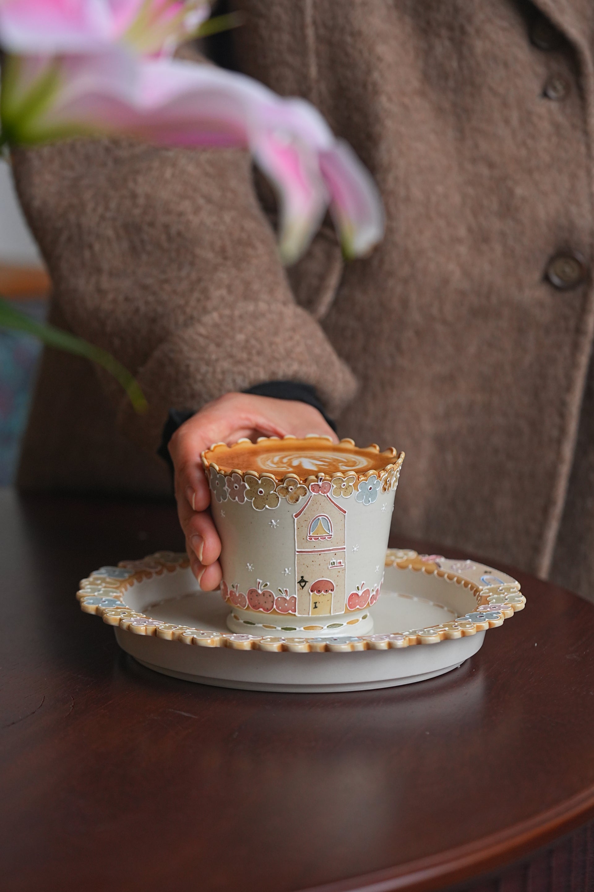 Flower Rim House Cup