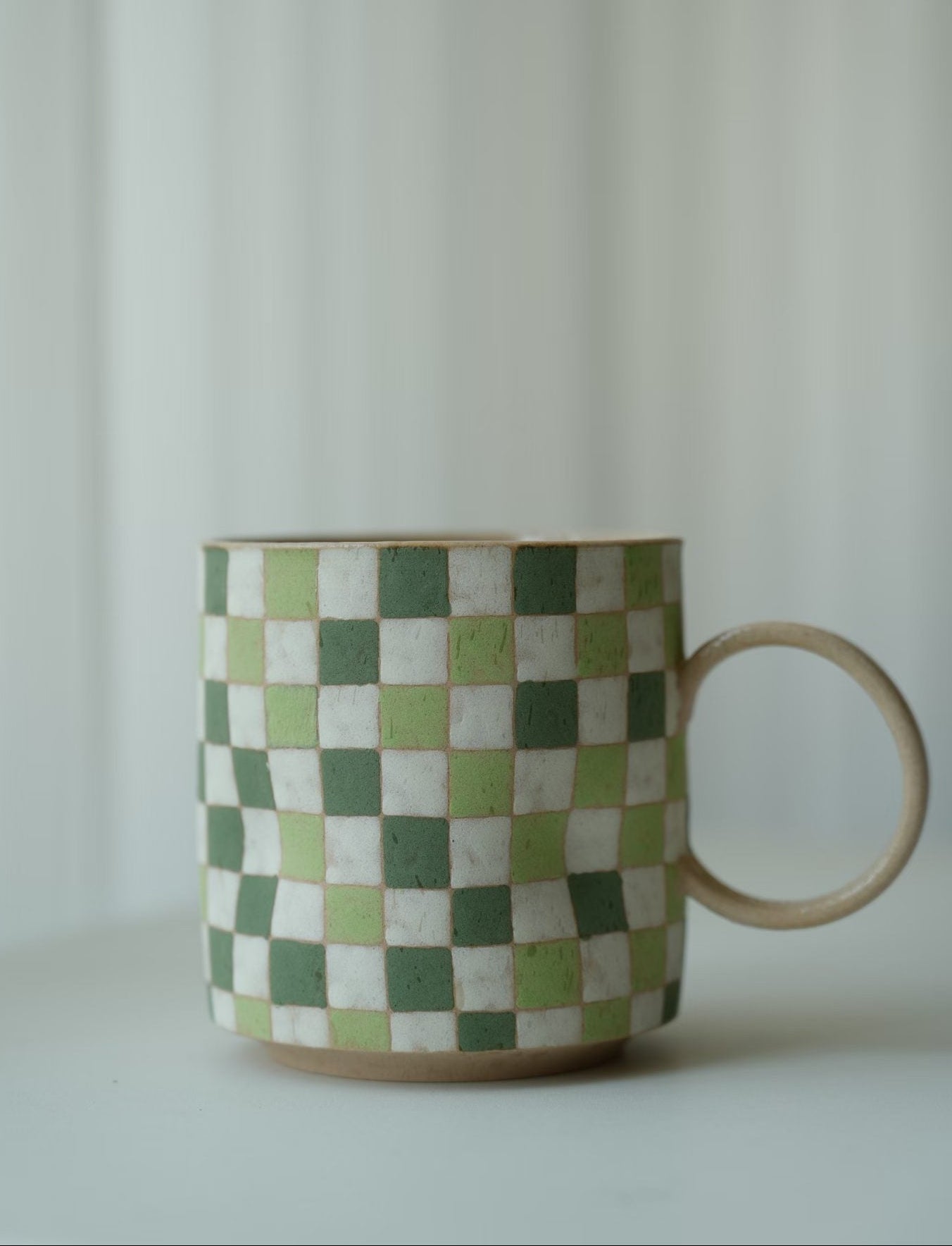 Spring Gingham Pinch Cup with Handle -  Light Tone