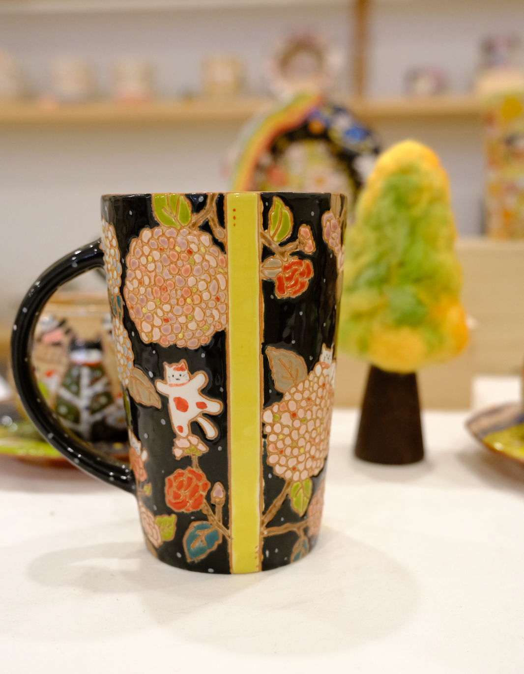 Hydrangea Cat Tall Mug