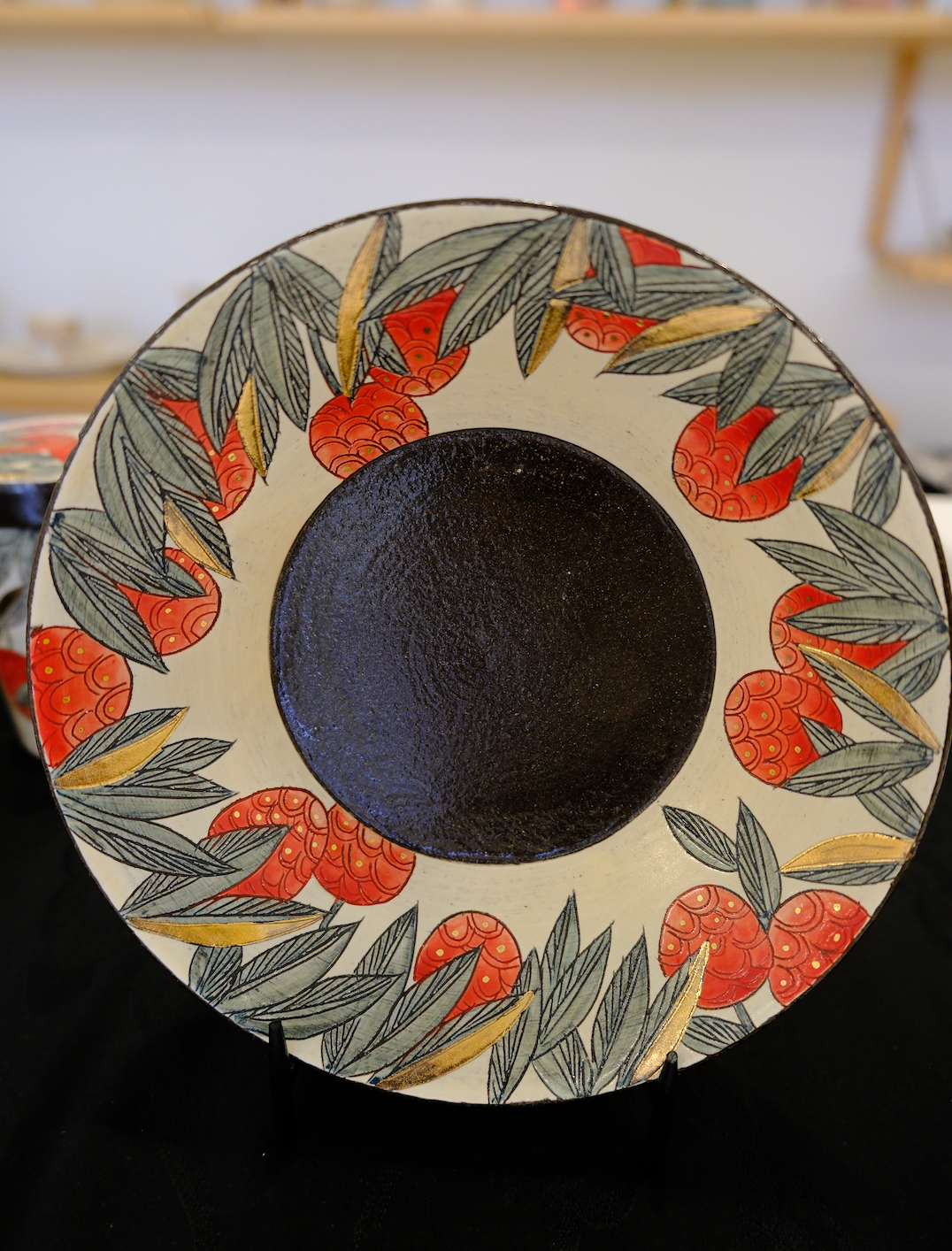 Rimmed Plate - Lychee