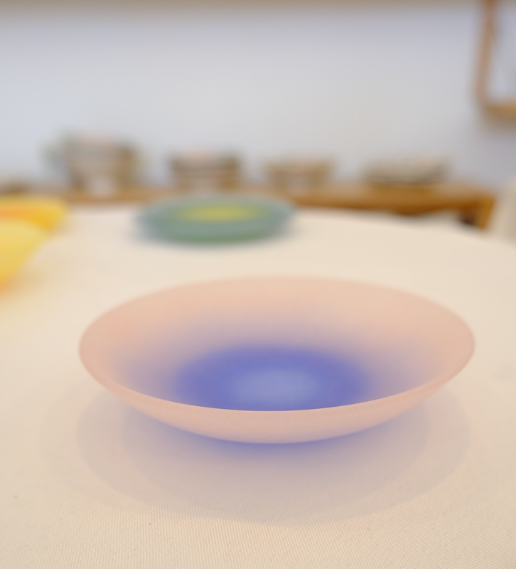 Color-Fade Glass Bowl - Pink and Blue Gradient