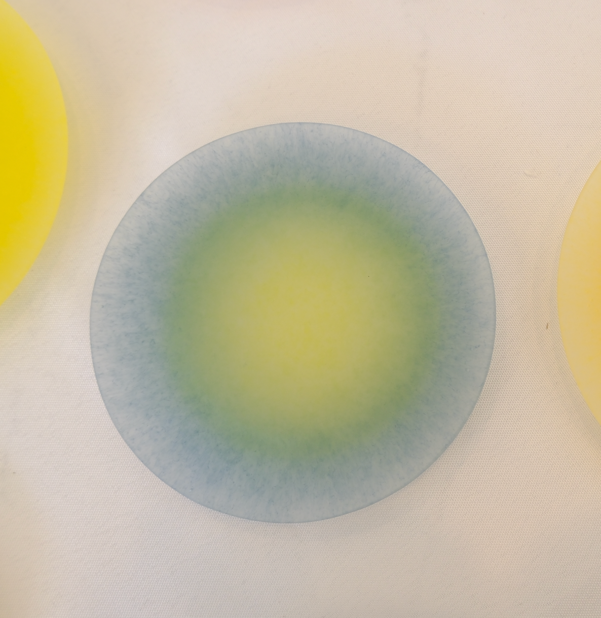 Color-Fade Glass Plate - Green and Yellow Gradient
