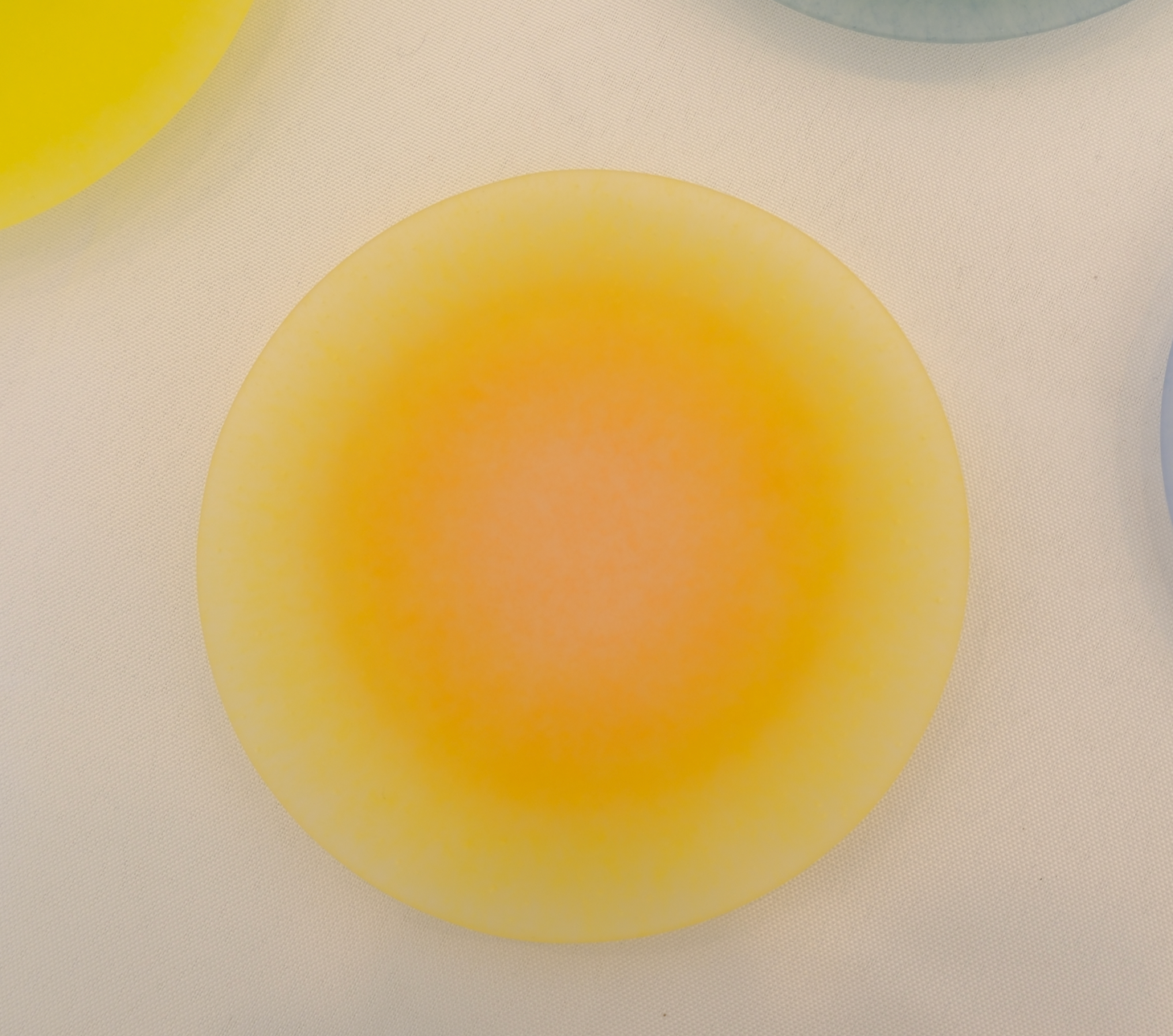 Color-Fade Glass Plate - Yellow and Orange Gradient