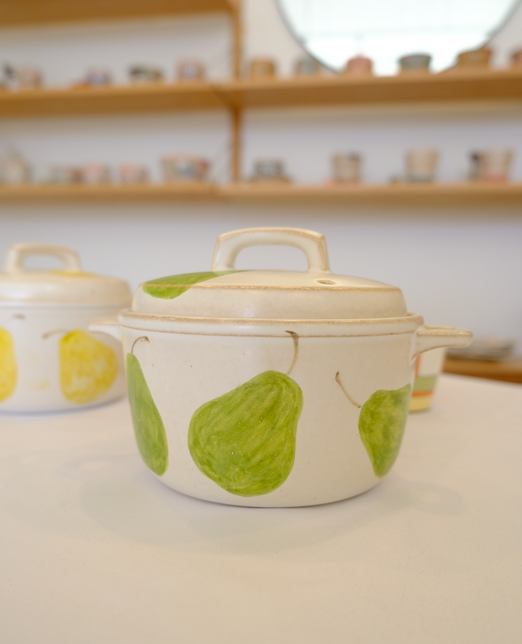 Fruit Direct-Flame Clay Pot - 1.3 Qt (1.2L)