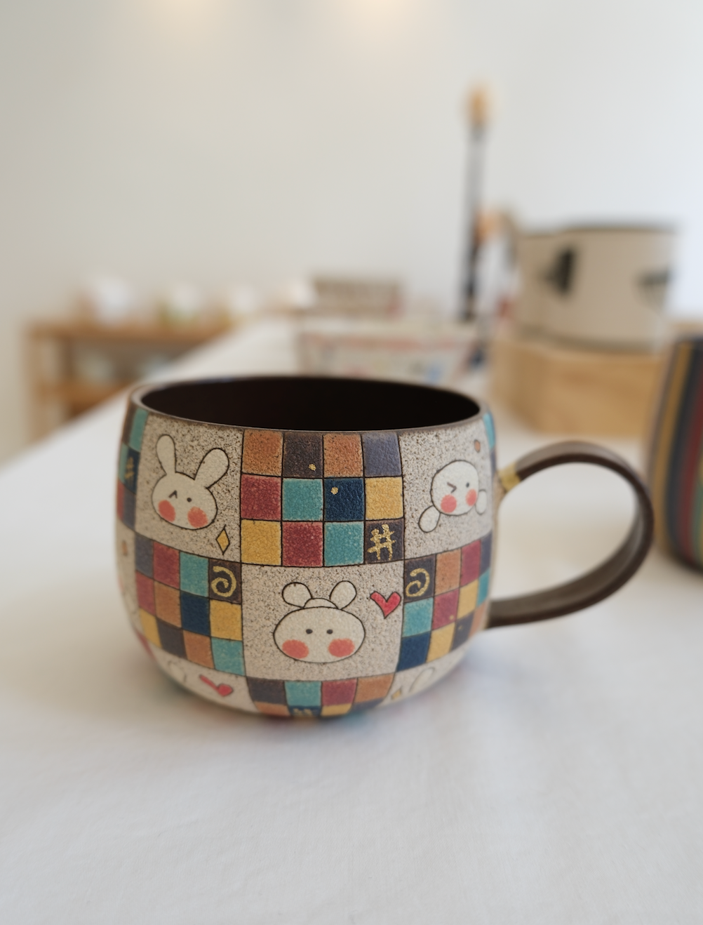Checker Rabbit Handle Cup