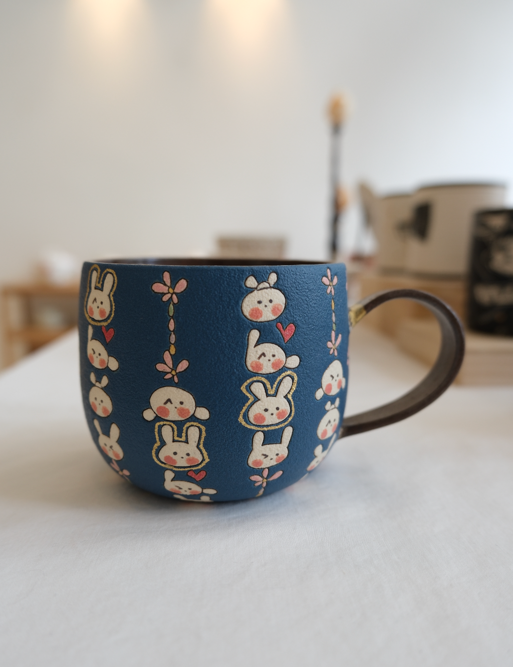 Blue Bunny Parade Handle Cup