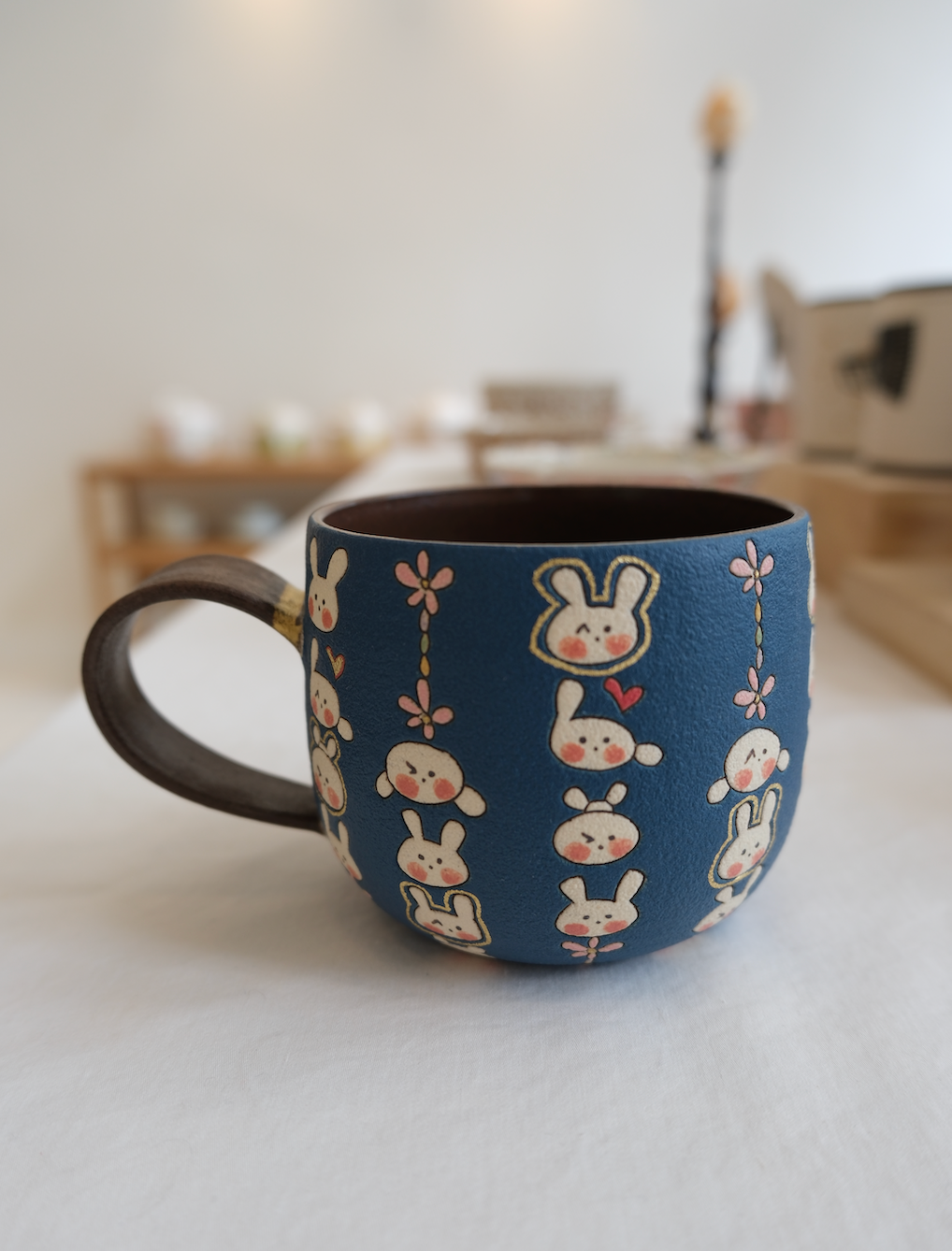 Blue Bunny Parade Handle Cup