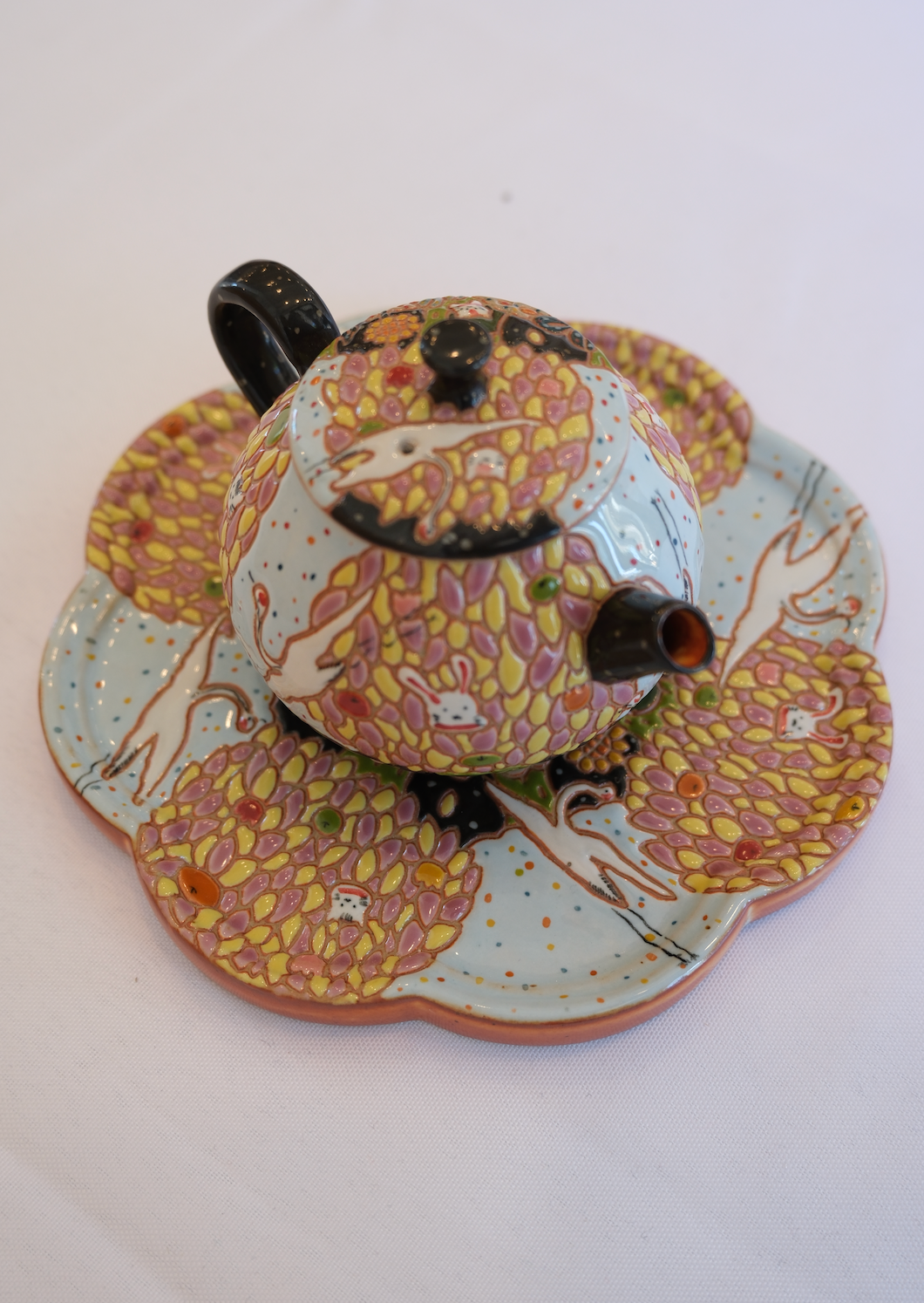 Color-Striped Tree Plate