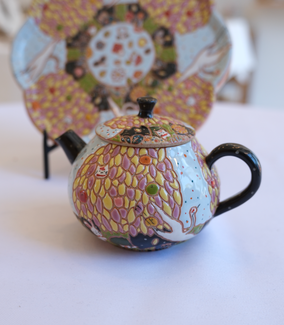 Color-Striped Tree Teapot