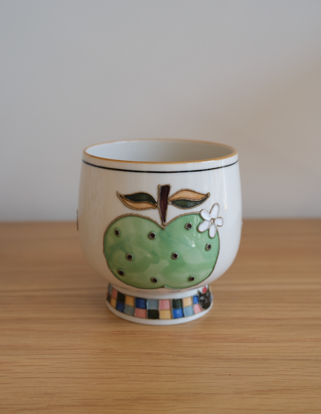 Green Apple Peekaboo Footed Cup