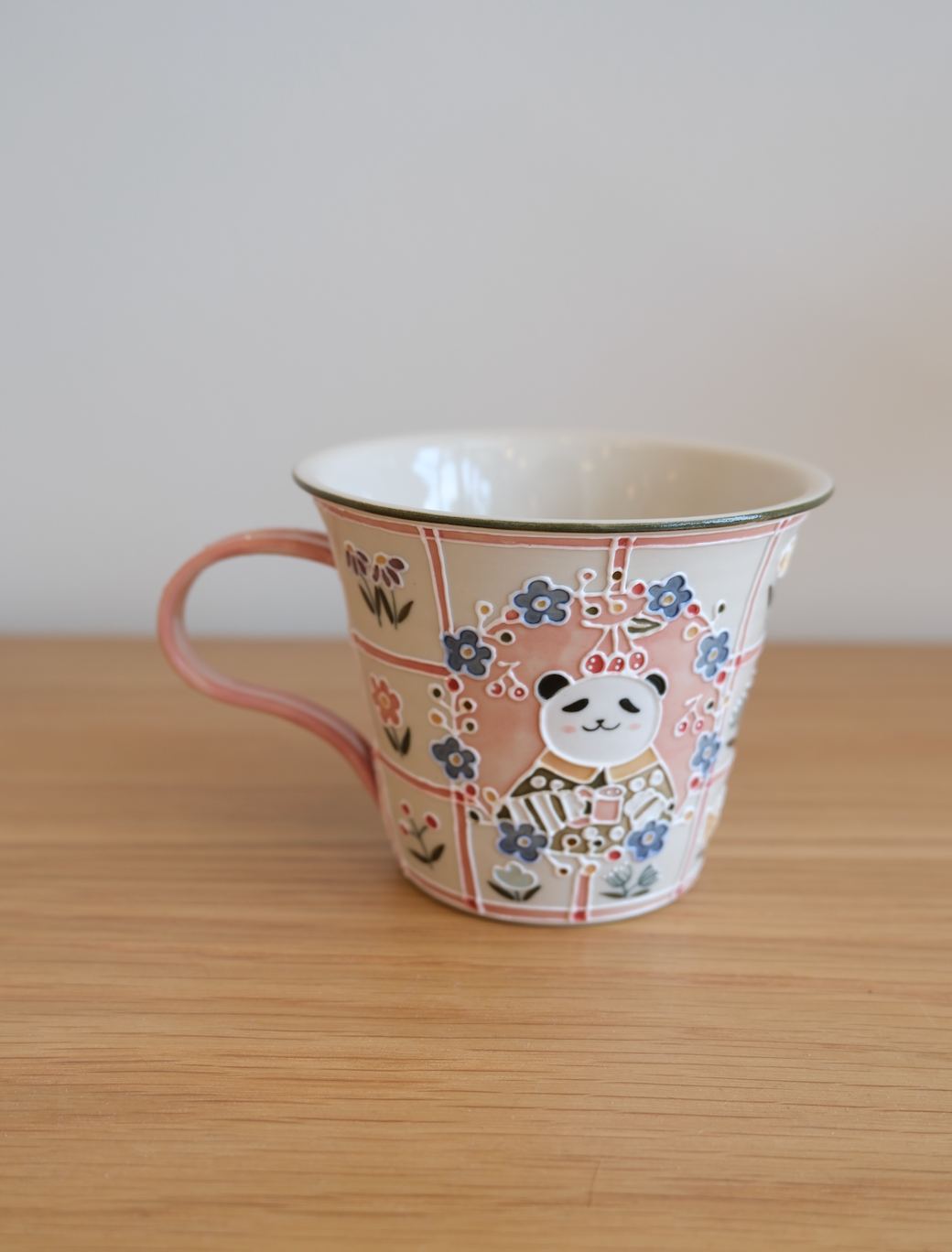 Panda Floral Wreath Handle Cup