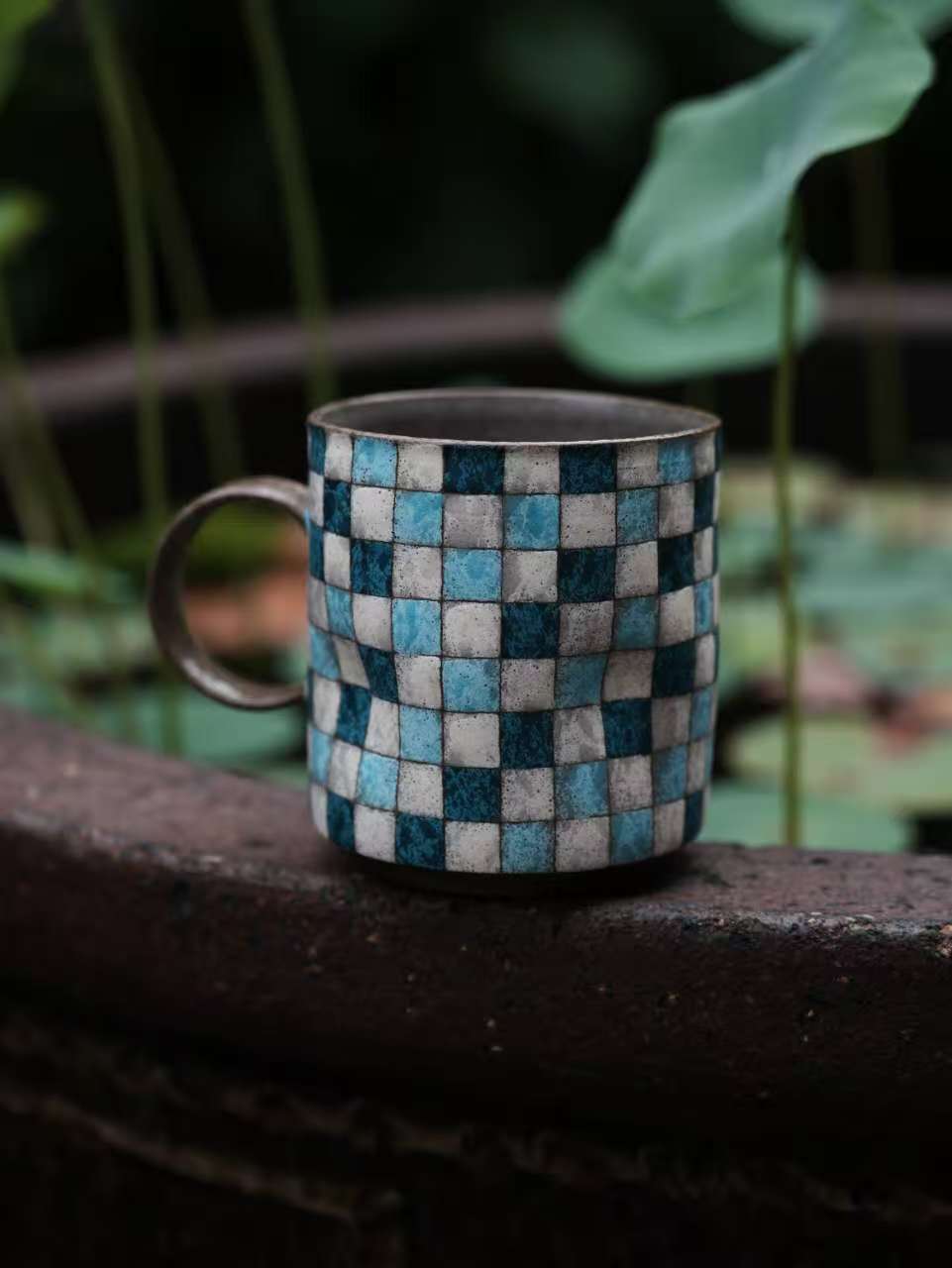Aquamarine Gingham Pinch Cup with Handle - Dark Tone