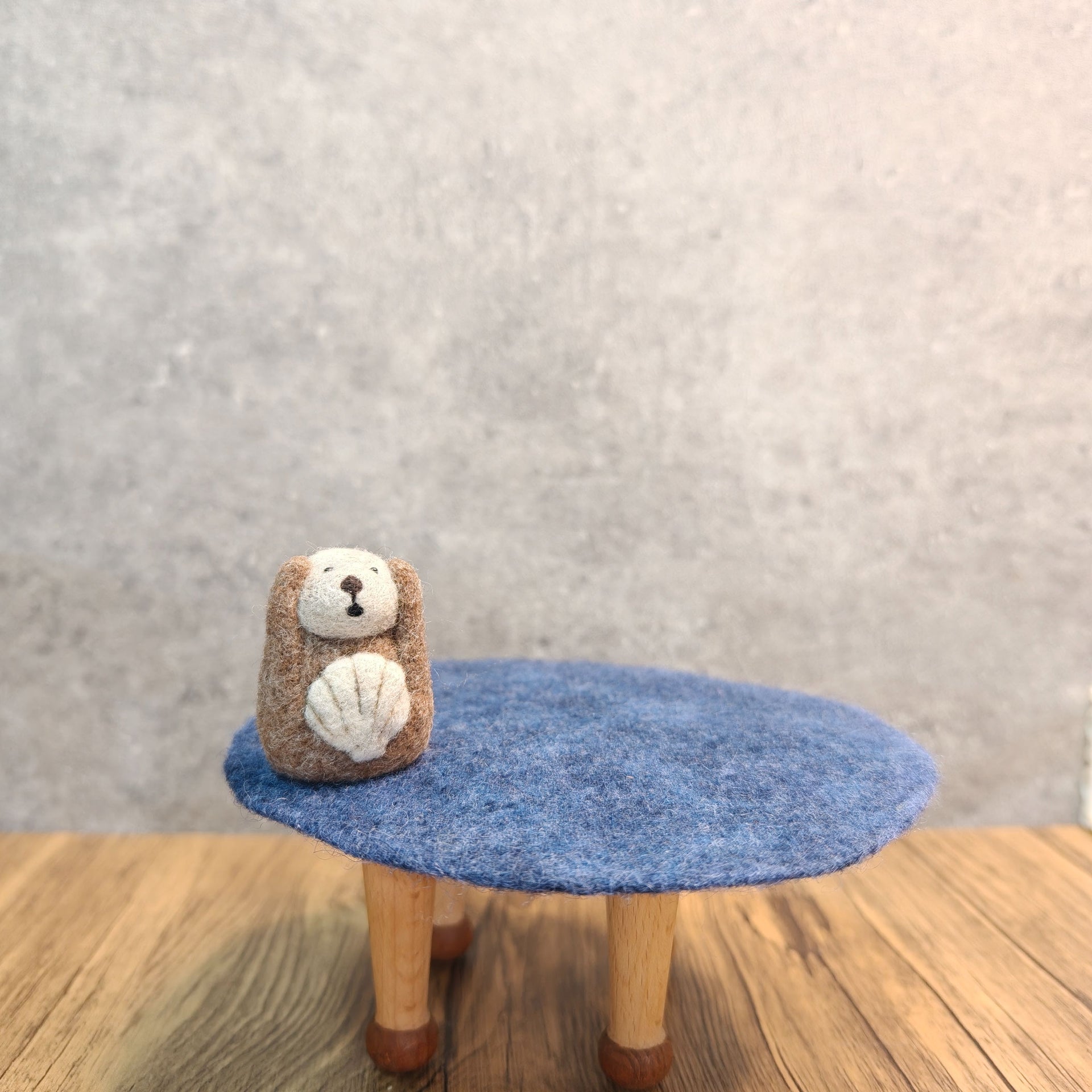 Felt Otter Coaster